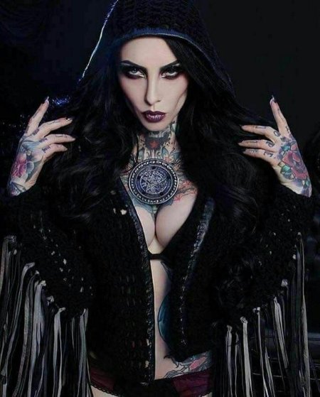 Марианна грэффэм .готика