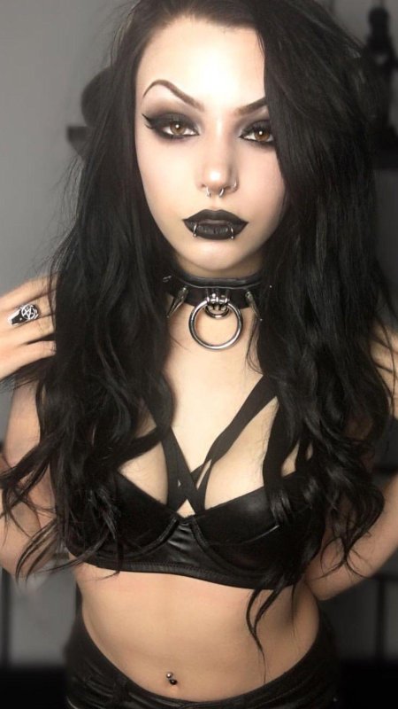 Чокер готика кожаный