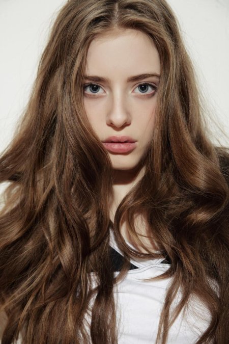 Цвет волос волосы