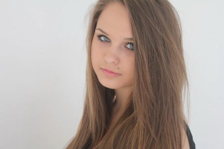 Девушка русые волосы