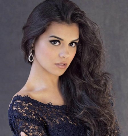 Красивая мексиканка