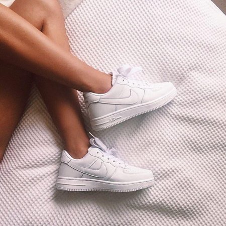 Nike air force 1 low white