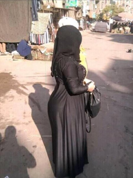 Мусульманка с большой задницей