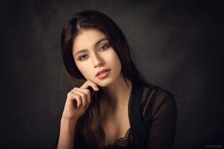 Красива девушка