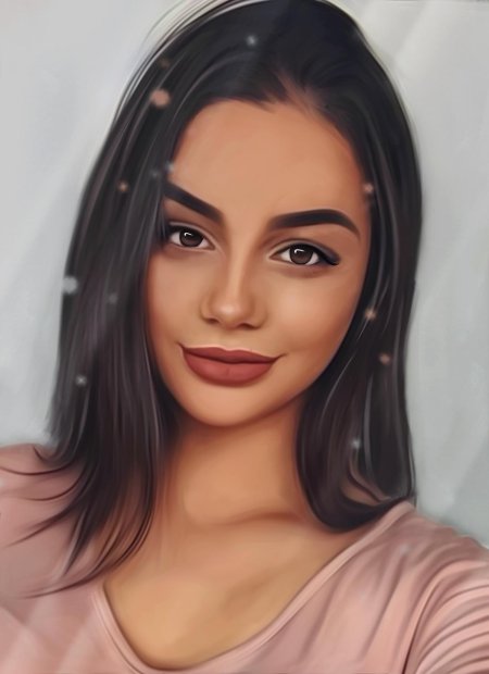 Красивая девушка с карими глазами