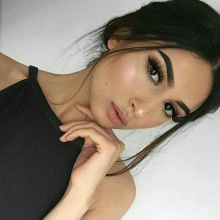 Диляра озкан брови