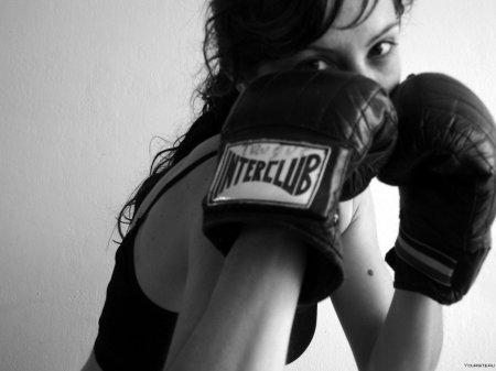 Бокс девушек