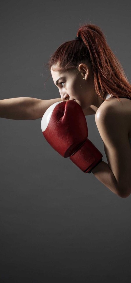 Боксерские перчатки женские