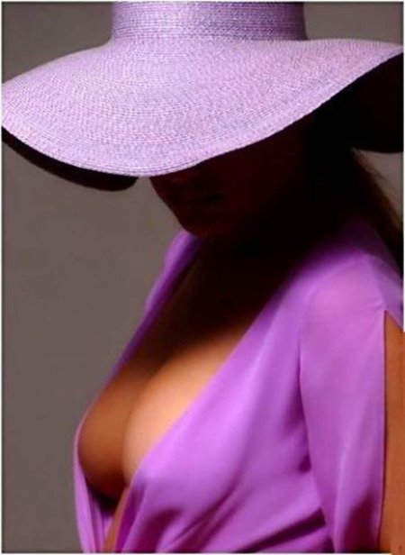 Женщина в шляпе