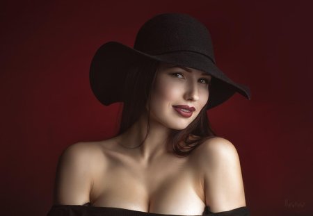Девушка в шляпе