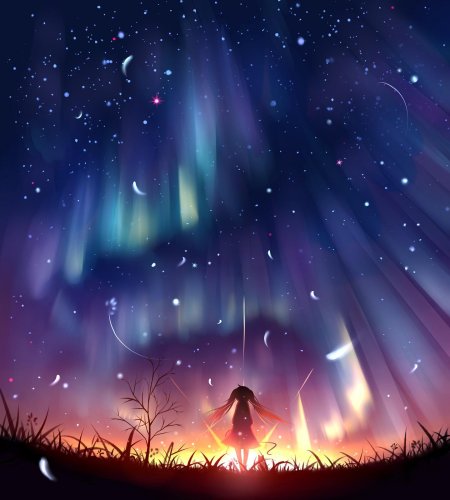 Девушка на фоне северного сияния