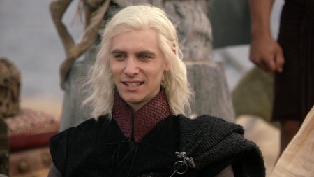 Гарри ллойд визерис таргариен