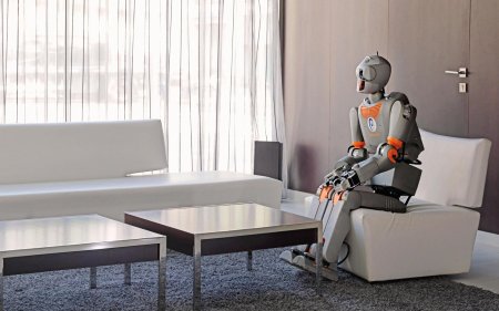 Робот современный