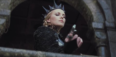 Равенна белоснежка и охотник