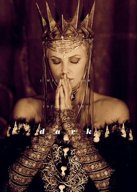 Шарлиз терон королева равенна