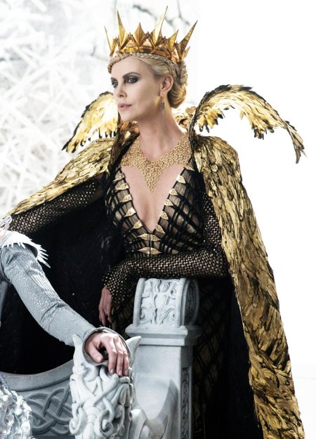 Шарлиз терон снежная королева