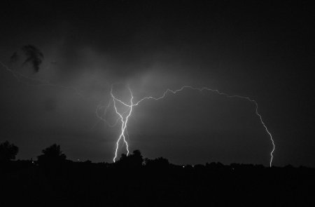 Красивая молния