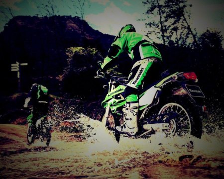 Кавасаки эндуро