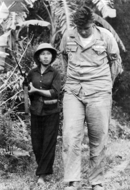 Война во вьетнаме пленные американцы