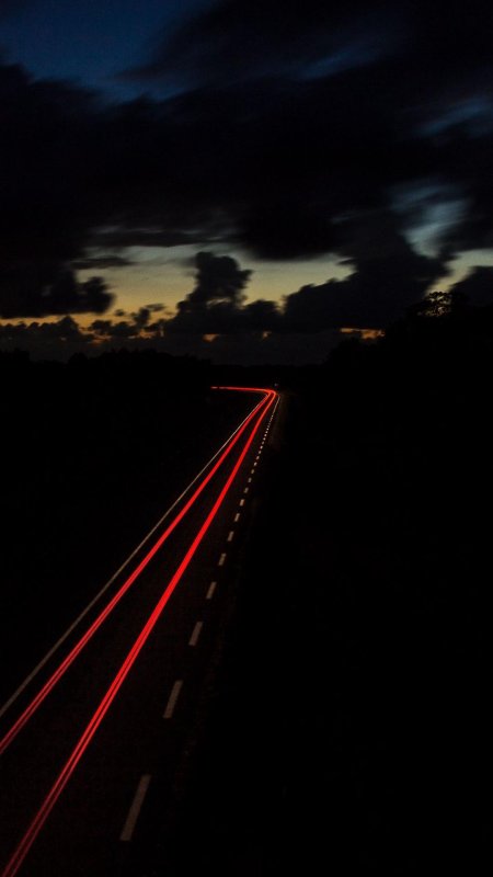 Дорога темная