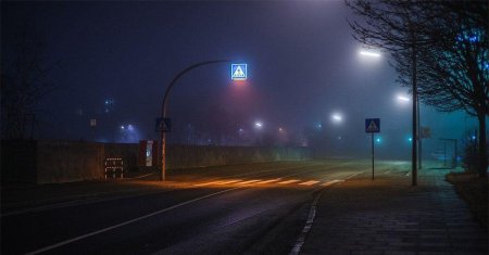 Пустая улица ночью