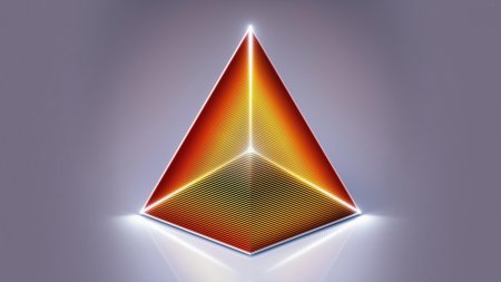 Треугольник в д