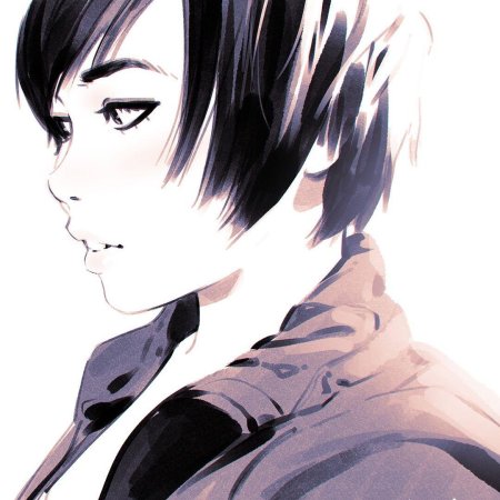 Девушка с короткими волосами