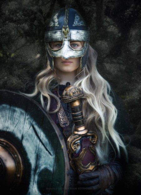 Эовин властелин колец косплей