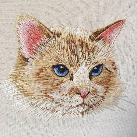 Вышивка гладью котенок