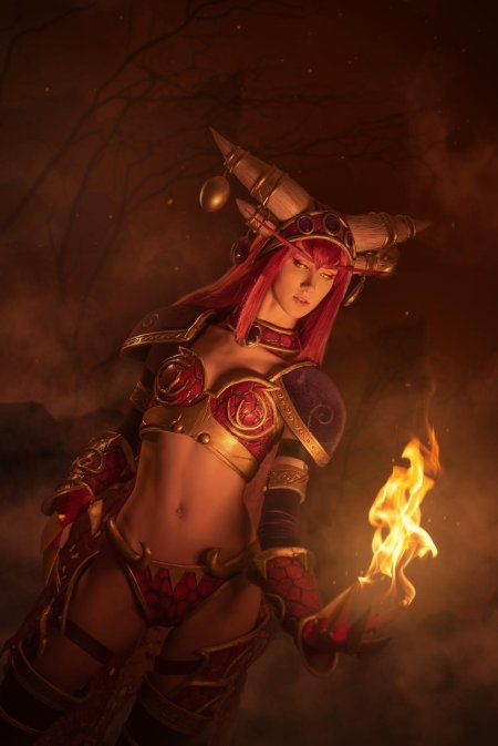 Алекстраза вов на рабочий стол