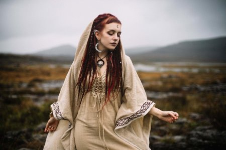 Кельтские девушки