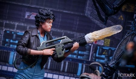 Чужой фигурка рипли