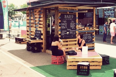 Павильон кафе стрит фуд