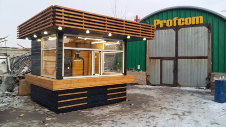 Ларек обшитый деревом