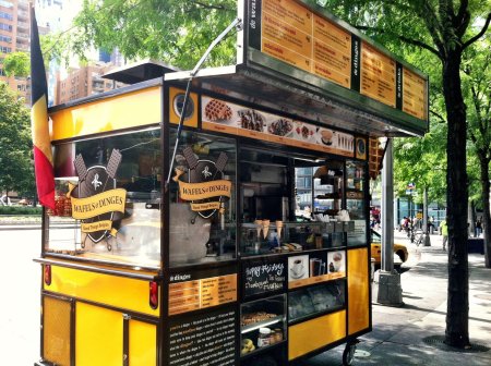 Ларьки стрит фуд в америке