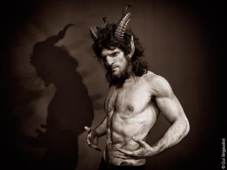 Получеловек полукозел