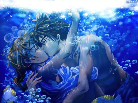 Парень и девушка в воде