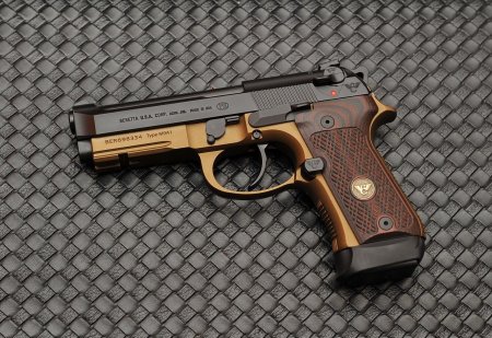 Пистолет beretta