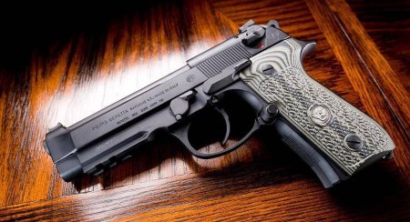 Beretta пистолет