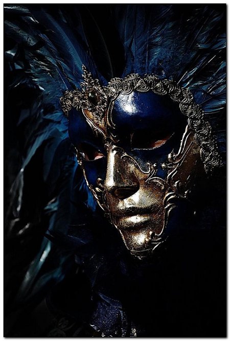 Маска венецианская