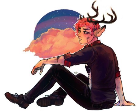 Парень с оленьими рогами