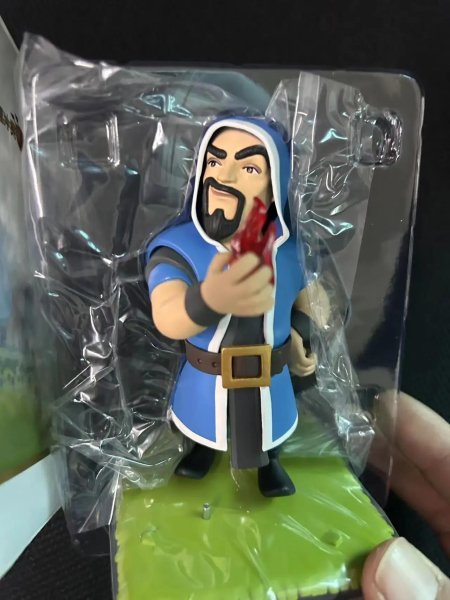 Фигурка колдун клеш оф кланс