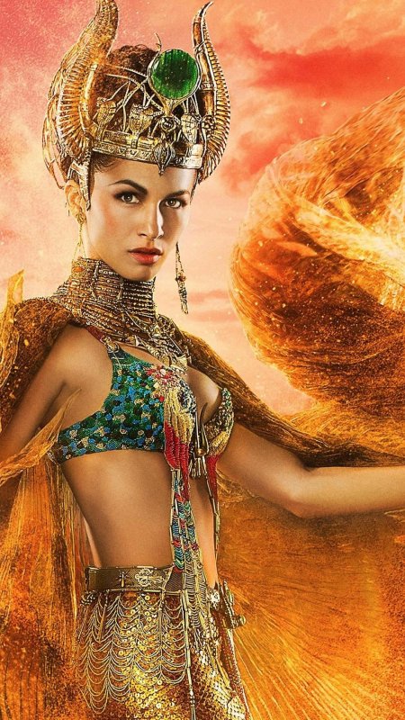 Элоди юнг боги египта