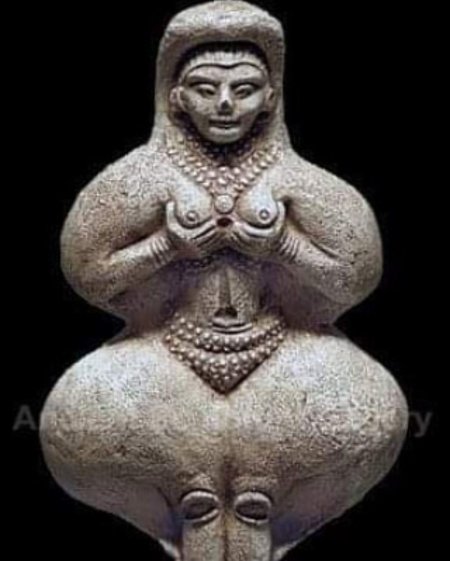 Древние статуэтки