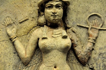 Шумерская богиня иштар