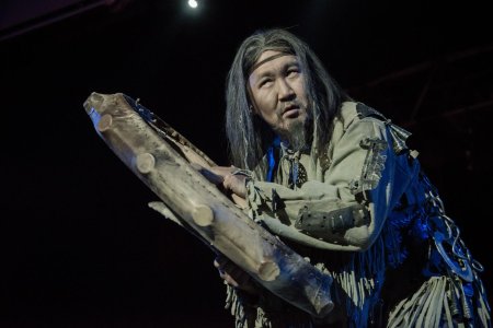 Красный шаман ойунский