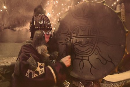 Камлание шамана