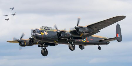 Самолет авро ланкастер