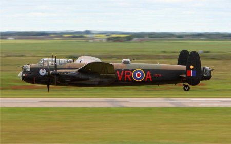 Avro lancaster