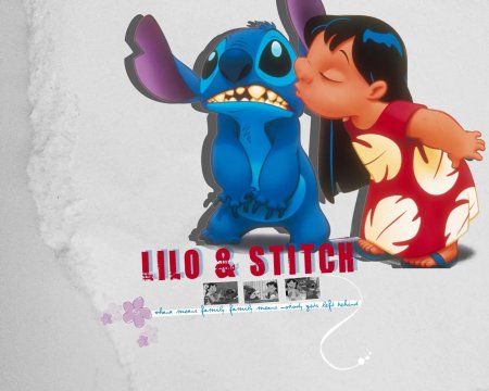 Лило обнимает стича